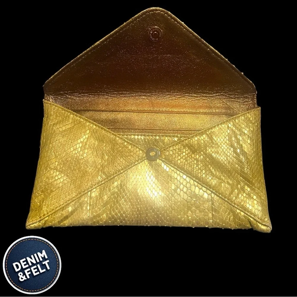 Michael Kors Womens Gold Embossed Reptile Skin Envelope Clutch Bag/Crossbody 🐍 - Picture 6 of 14